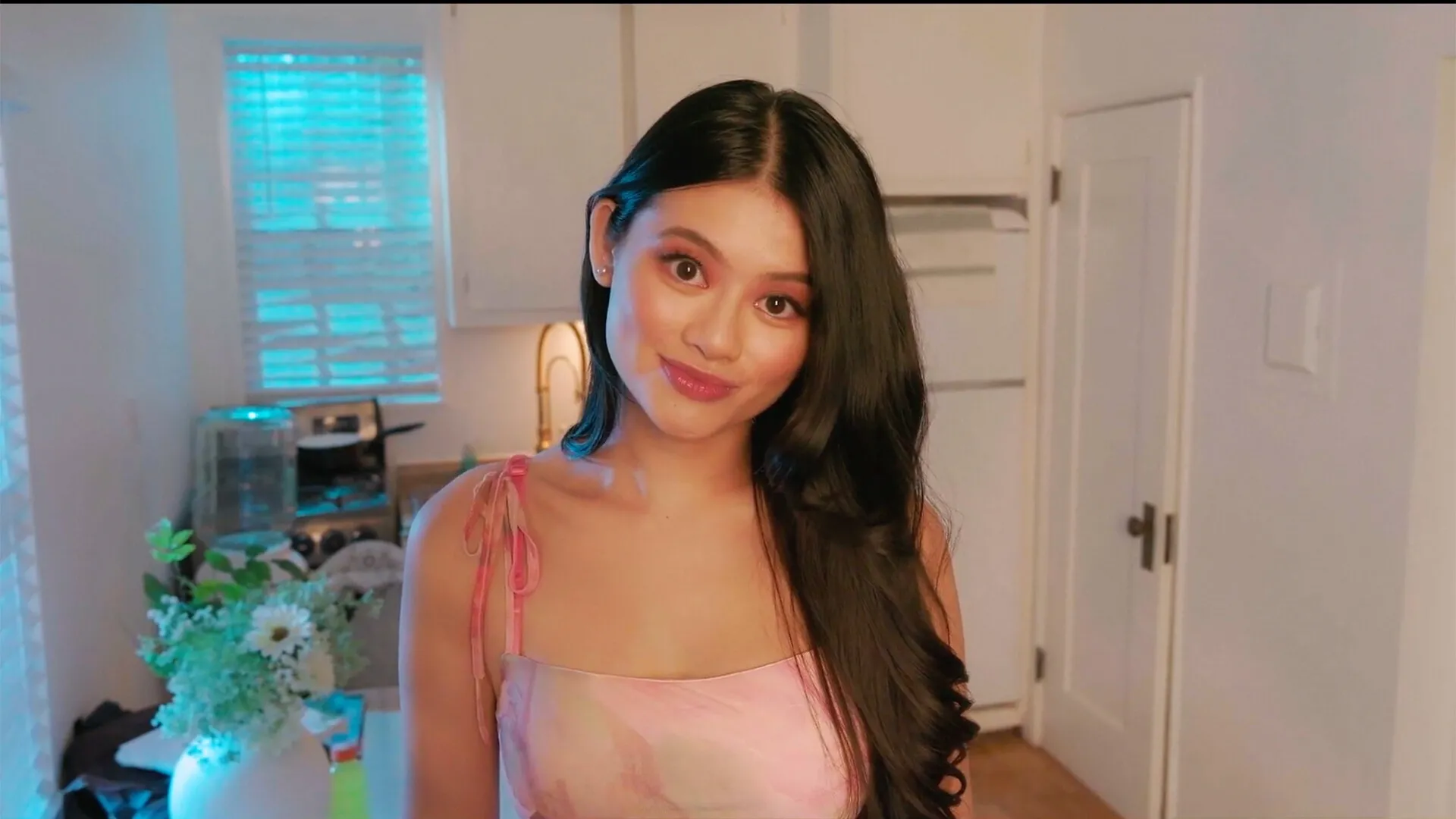 《名利场:我被好莱坞美女潜规则了》中文版