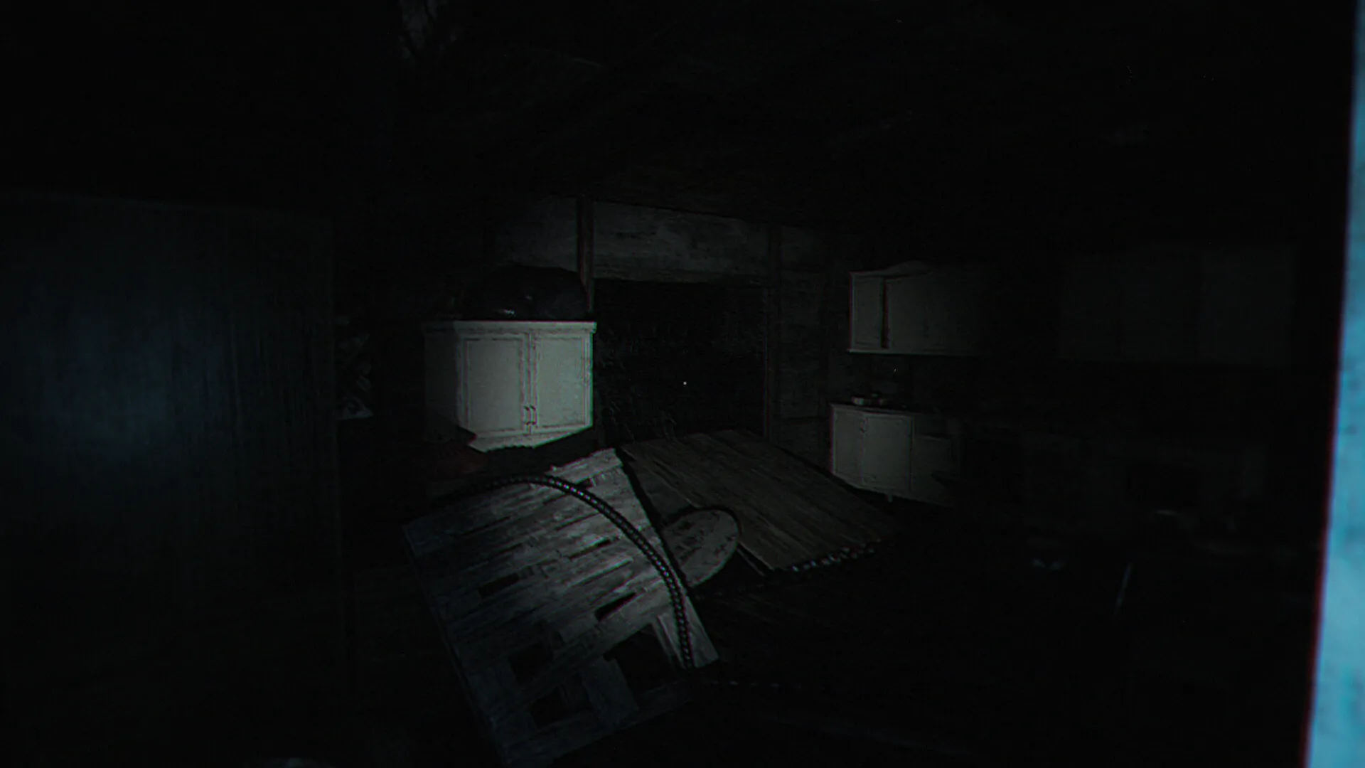 诡异之光/The Strange Lights